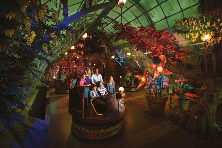 アムステルダム発エフテリングプライベート日帰り旅行(ホテル送迎付き)
