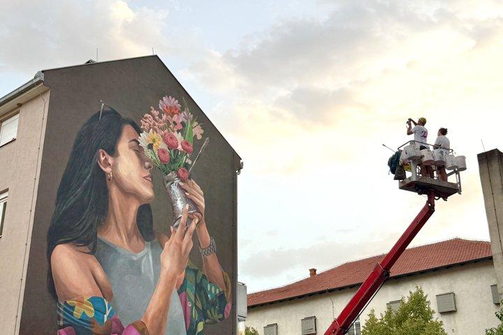 モスタル ストリートアート＆壁画ツアー