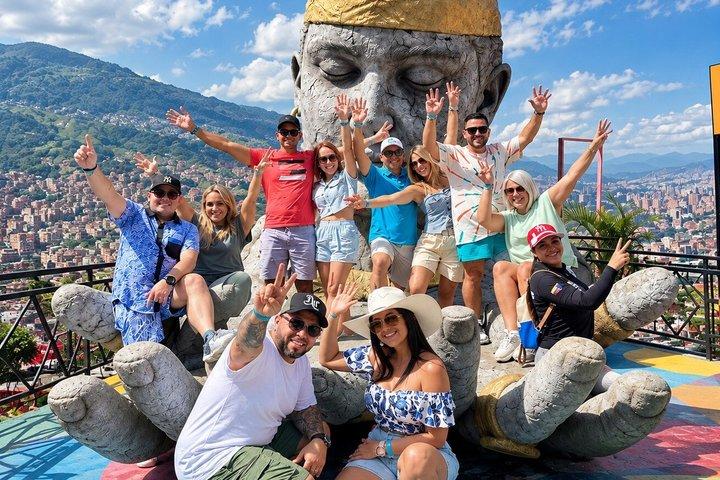 Comuna 13 with Local Guides: Graffiti & Real Stories