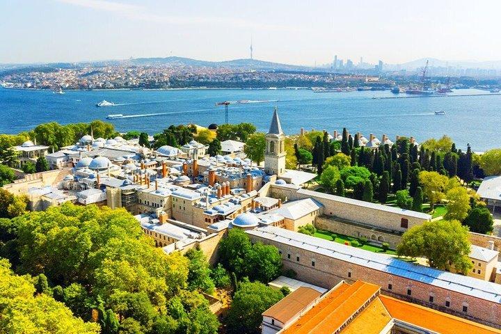 Topkapi Palace Tour and Bosphorus Cruise