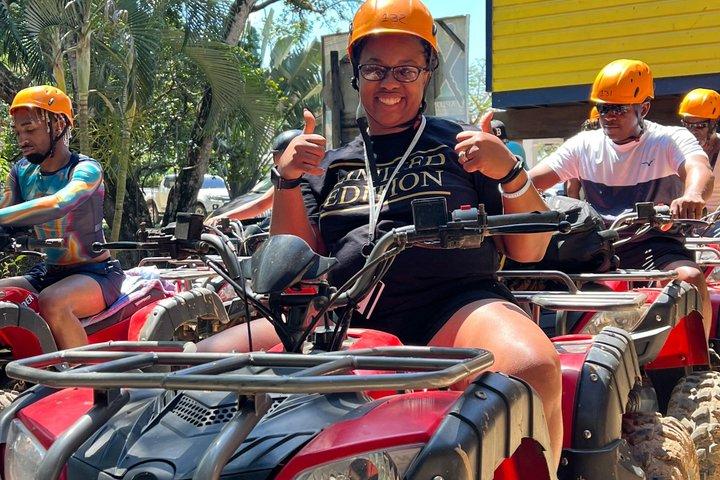 ジャングルアドベンチャーの組み合わせ：クワッドバイクと乗馬