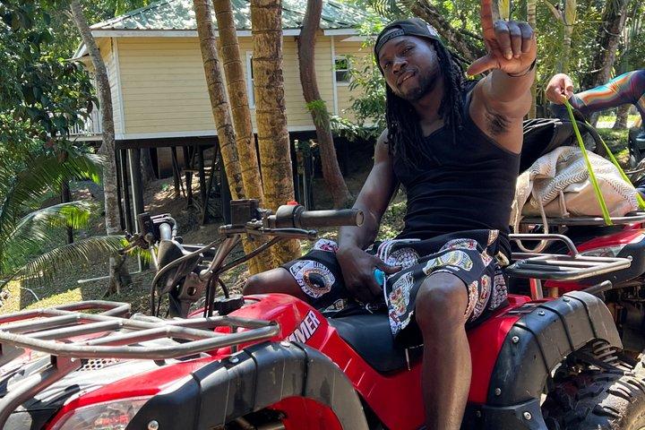 ジャングルアドベンチャーの組み合わせ：クワッドバイクと乗馬