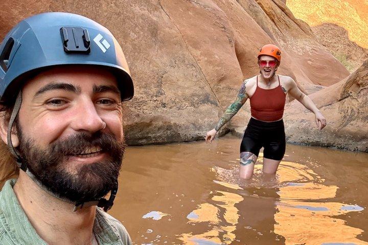 Tour privato di mezza giornata di canoismo a Moab Utah