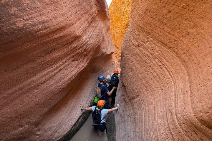 Tour privato di mezza giornata di canoismo a Moab Utah