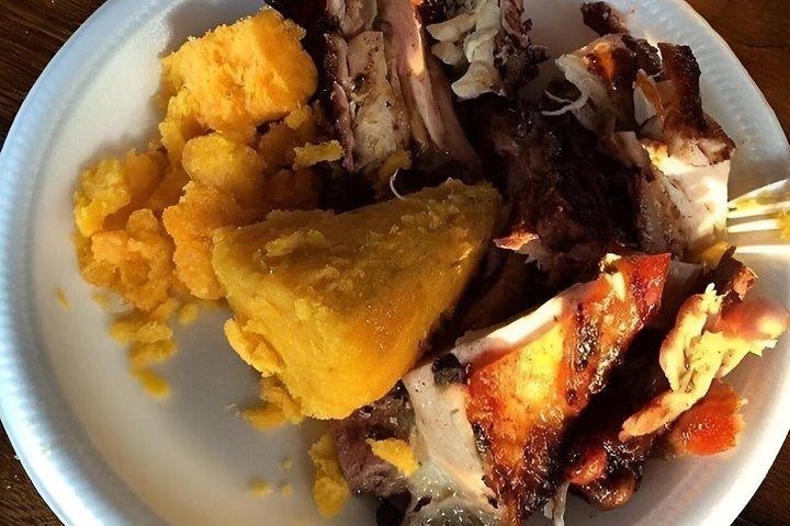 モンテゴベイローカルフレーバーツショッピング、ビーチ＆スコッチーズランチ