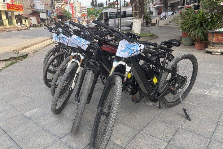 ハノイ - ソック ソン電動マウンテン バイク トレイル