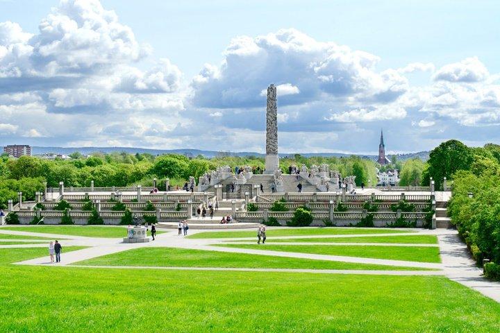 Emanuel Vigeland Highlights Oslo Private Guided Walking Tour
