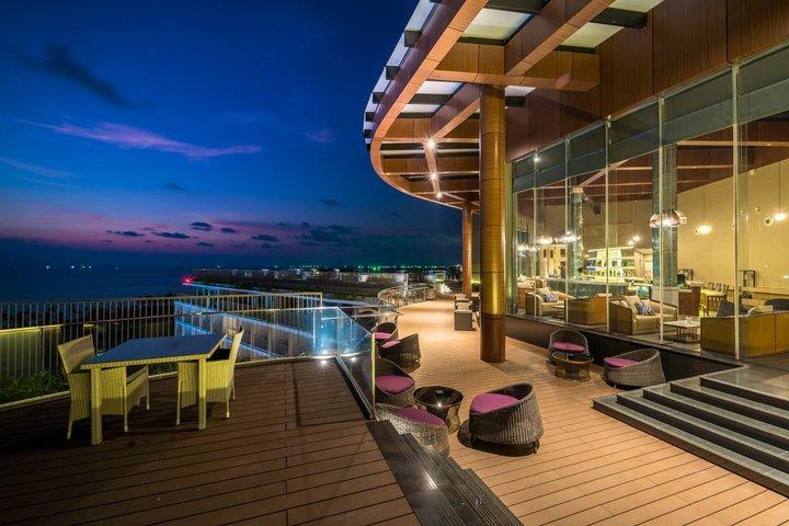 Bitexco＆Dinner Cruiseでのプライベートサイゴン