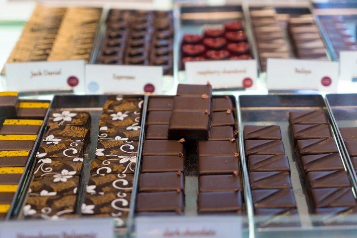 パリの象徴とオペラ、チョコレートテイスティング付き