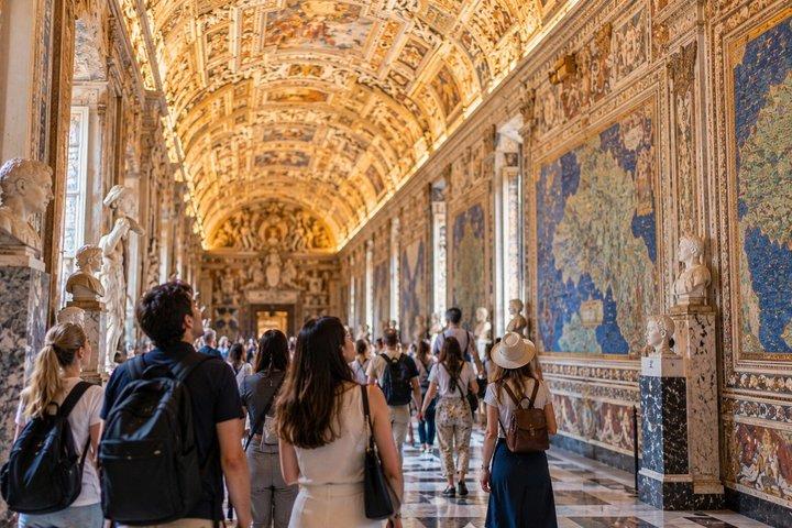 Vatican Museums & Sistine Chapel Guided Tour, Reserved Entry