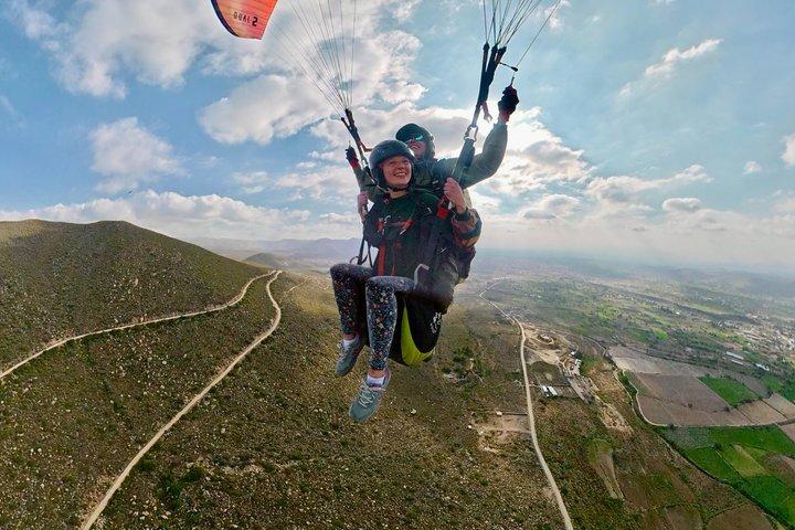 Arequipa Paragliding Flight over Mollebaya