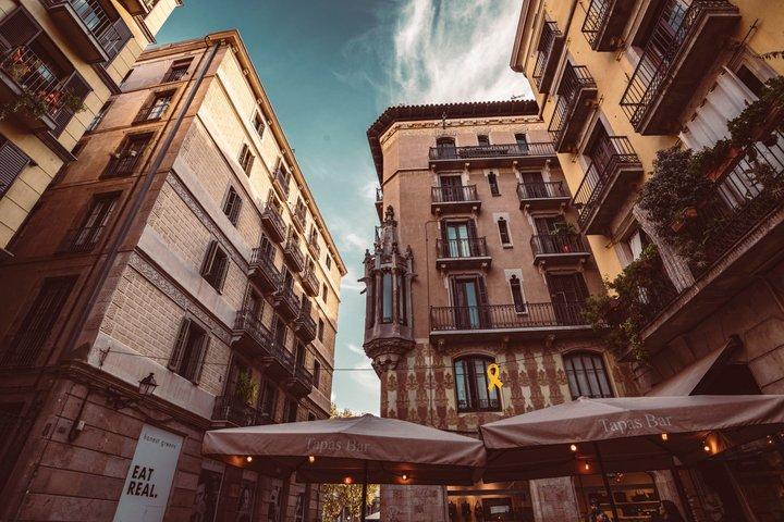 Barcelona Old Town & Gothic Quarter Small Group Tour