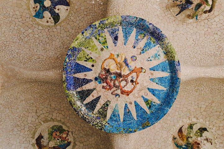 バルセロナ1日：サグラダファミリア、グエル公園、旧市街＆ピックアップ