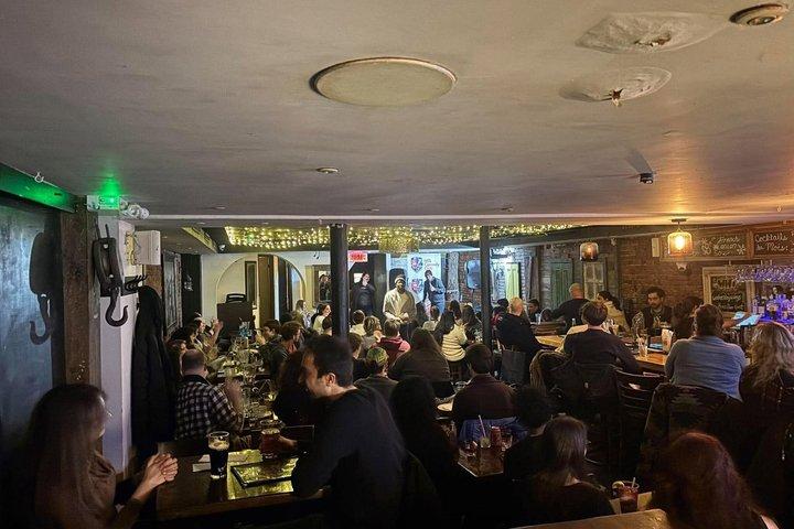 Englischer Sonntags-Stand-up-Comedy in Montreal