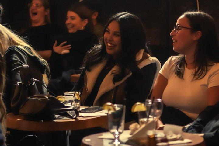 Englischer Sonntags-Stand-up-Comedy in Montreal