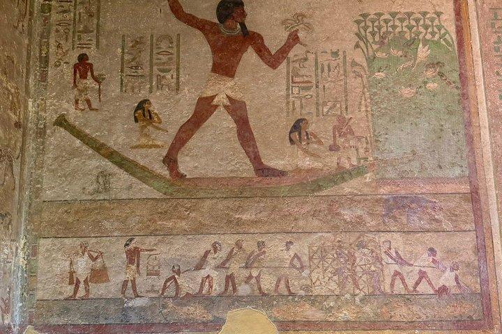 2 - カイロ発ミニヤー日帰りツアー：アマルナ、ベニ・ハサン＆ツナ・エル・ゲベル