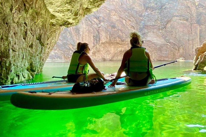 Location de planche à pagaie Emerald Cave près de Las Vegas at Willow Beach