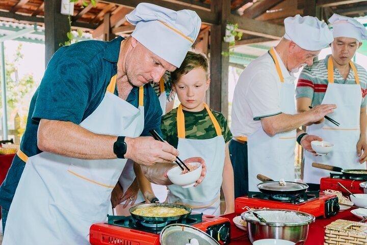 10日間ベトナム家族旅行：ハノイ、ニンビン、ダナン＆ホイアン
