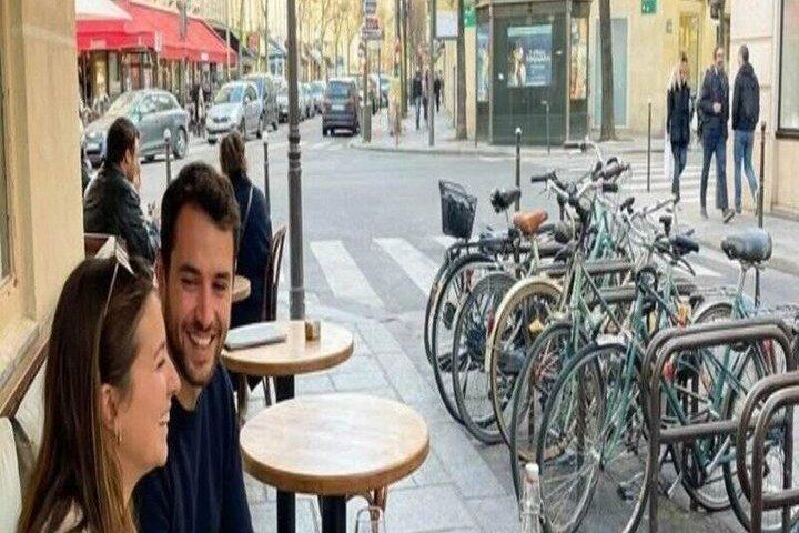 パリ：ル・マレの隠れた名所を巡るウォーキングツアー（テイスティング付き）