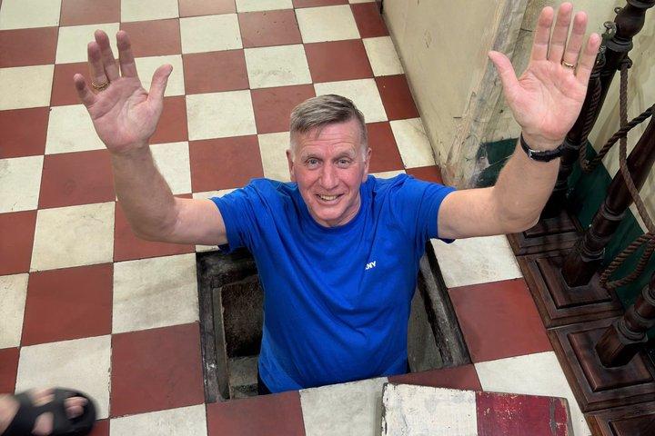 米軍ジープによるサイゴンフードツアー：戦争博物館、チャイナタウン、バンカー