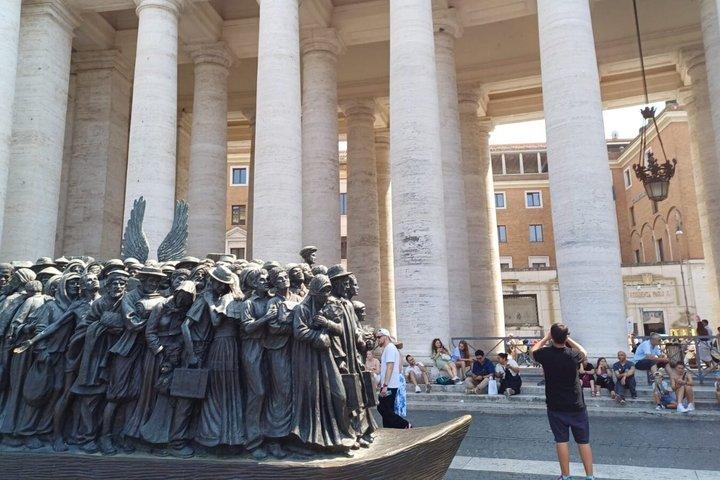 Rome St. Peter's Basilica Tour with exclusive Underground Access