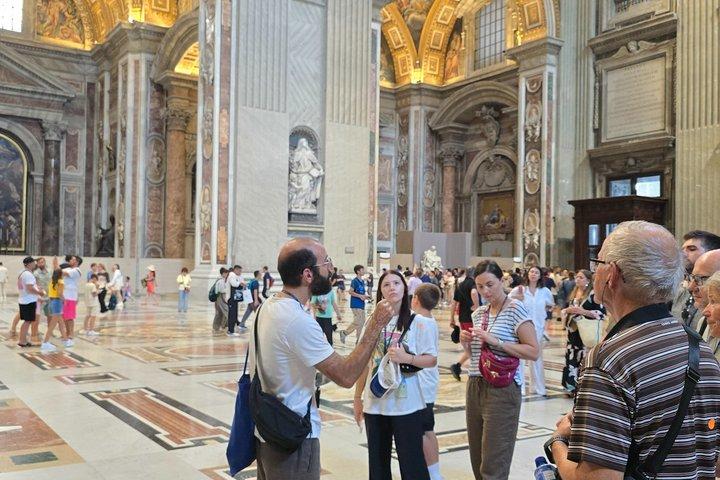 Rome St. Peter's Basilica Tour with exclusive Underground Access