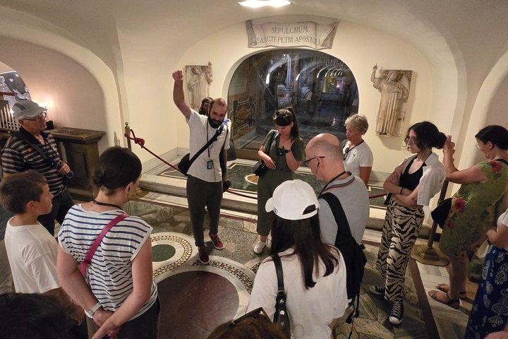 Rome St. Peter's Basilica Tour with exclusive Underground Access
