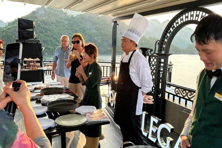 ハノイからハロン湾へ2日間の豪華クルーズ体験