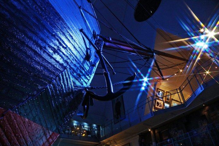博物館とコンティキ博物館のプライベートガイド付きツアーとチケット
