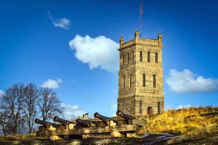 Oslo to Tonsberg Private Guided Walking Tour and Transport