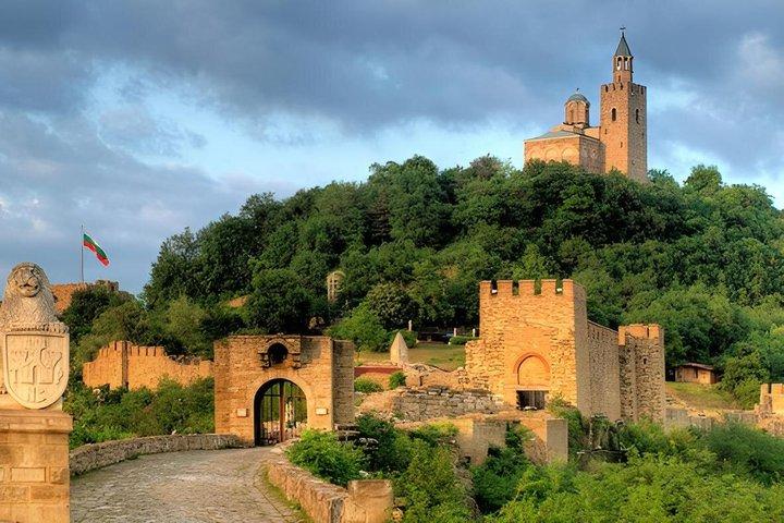 2 Day Veliko Tarnovo and Arbanasi Guided Tour from Sofia