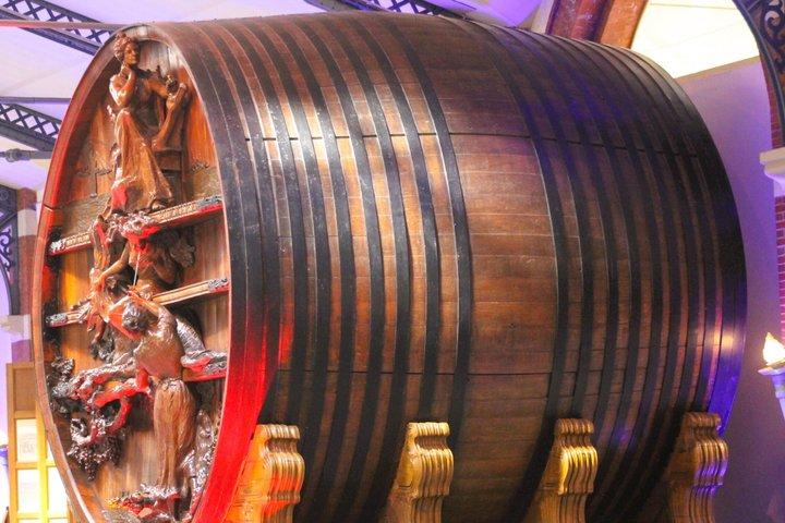 パリVIP：シャンパーニュ地方プライベート日帰り旅行10時間