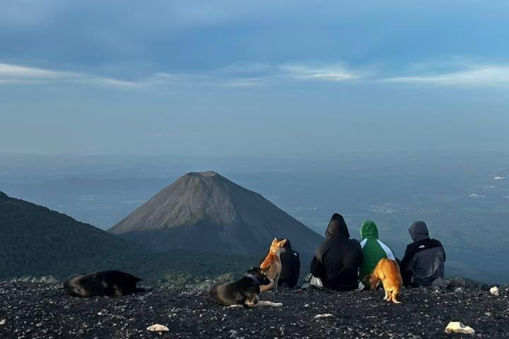 3-in-1 ツアー: サンタ アナ火山、セロ ベルデ、コアテペケ湖