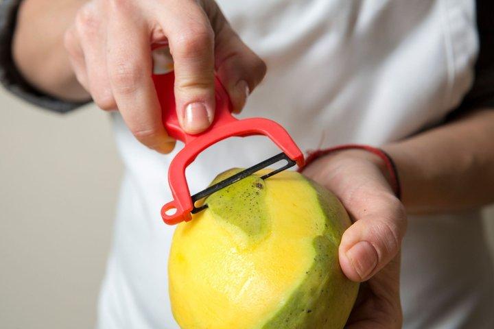 ワシントンDCのトレンディなバーでの楽しい寿司作りクラス