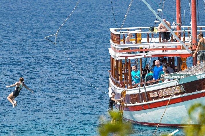 Bonaire snorkeling and sightseeing excursion with local lunch