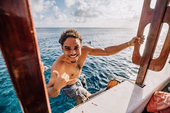 Bonaire snorkeling and sightseeing excursion with local lunch