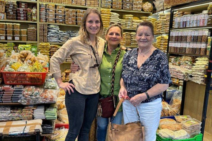 デリーの市場から食卓へ：実践的なインド料理と五品コース
