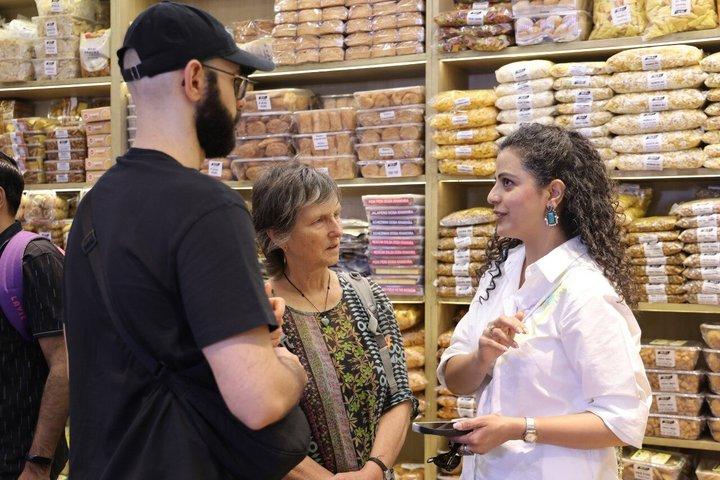 デリーの市場から食卓へ：実践的なインド料理と五品コース