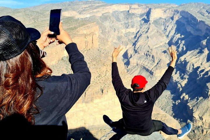 ジェベルシャムス共同日帰り旅行オマーングランドキャニオンとマウンテンビュー