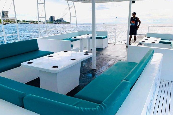Premium Cebu Island Hopping Tour