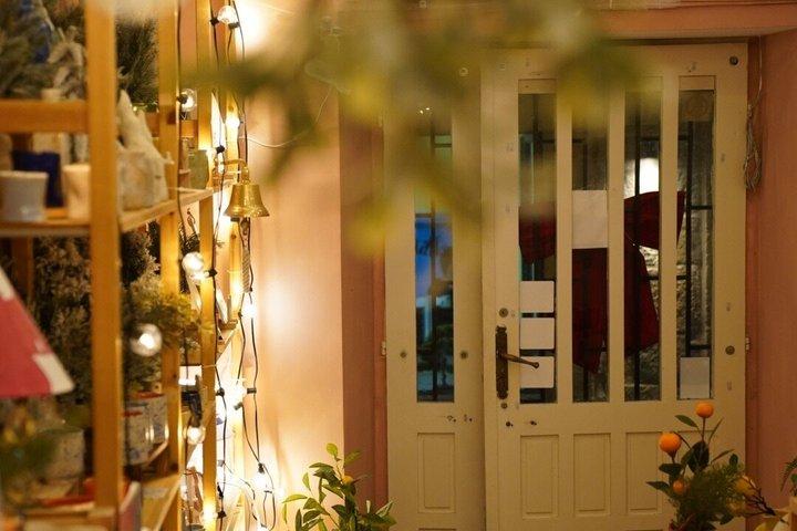 ドゥブロヴニク クリスマスワークショップ 絵付けオーナメントとホットワインを楽しむ