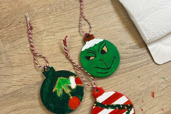 ドゥブロヴニク クリスマスワークショップ 絵付けオーナメントとホットワインを楽しむ
