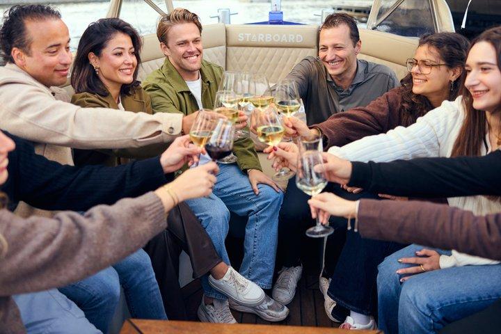 Amsterdã: Cruzeiro de Canais com Bebidas Ilimitadas