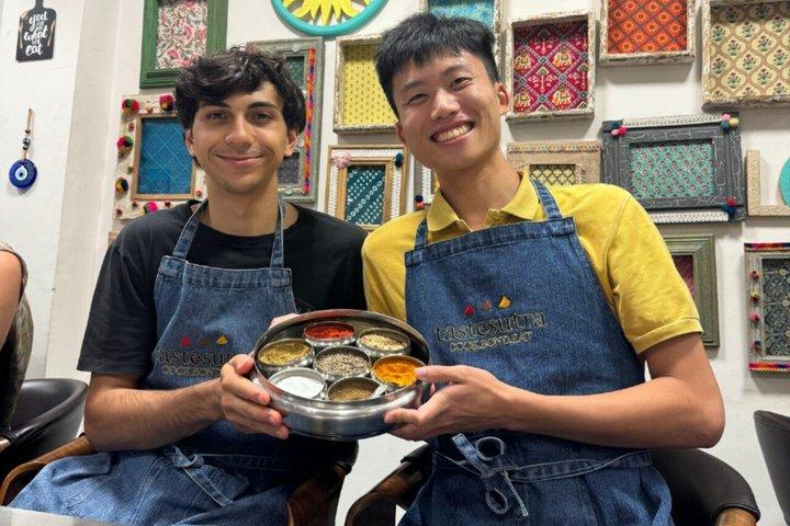 デリーでの5コース料理付き実践インド料理教室