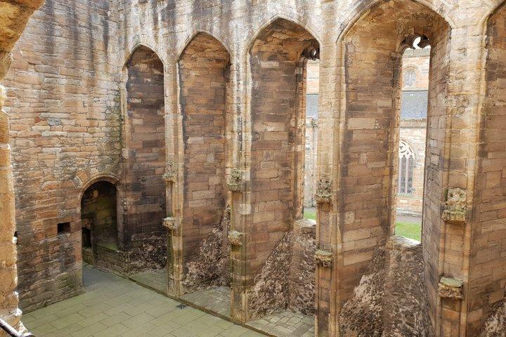 Edinburgh: Private Rosslyn Chapel, Stirling & Linlithgow Tour