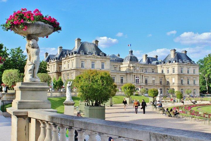 Explore Saint Germain the Latin Quarter and Paris Islands