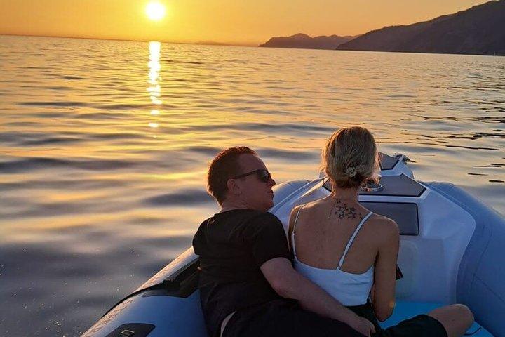 Unforgettable Sunset Boat Tour with Aperitif