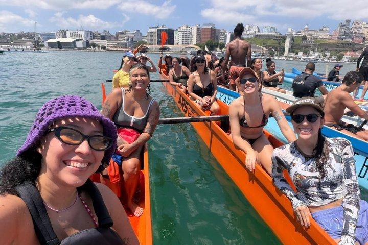 Paseo en canoa hawaiana en la bahía de All Saints