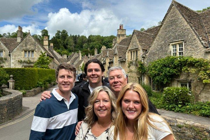 Private Cotswolds Day Tour from London with Chauffeur
