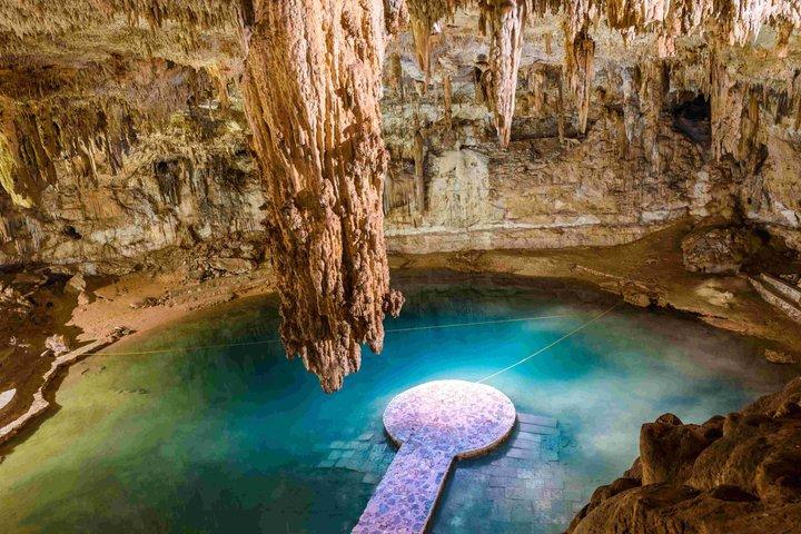 Private Riviera Maya SUV and Bilingual Chauffeur